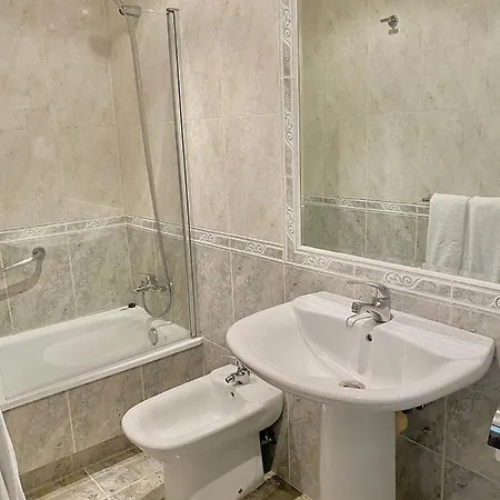 Residencia Fornos 3* Santiago de Compostela