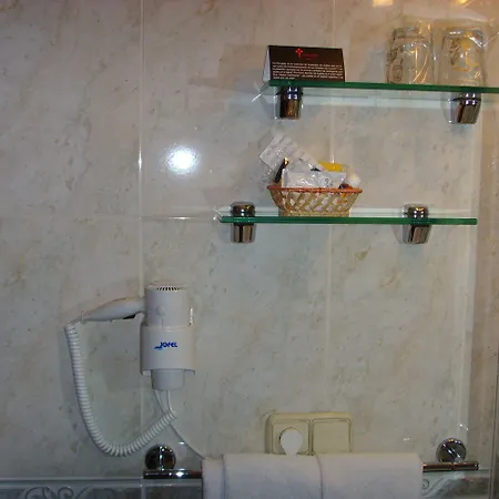 Residencia Fornos Πανσιόν Σαντιάγο ντε Κομποστέλα