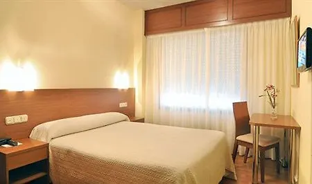 Πανσιόν Residencia Fornos