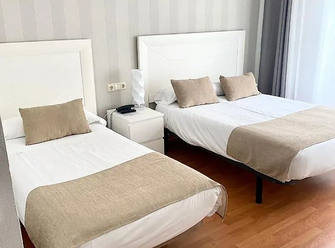 Residencia Fornos בית הארחה 3*