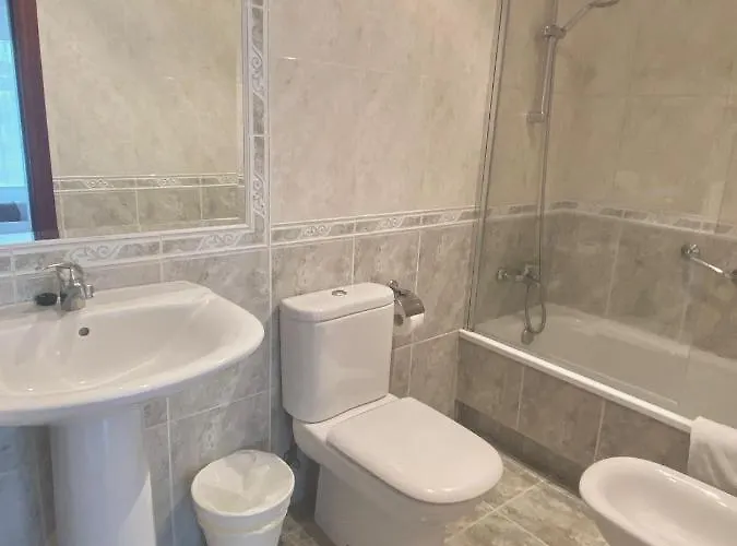 Residencia Fornos בית הארחה 3*