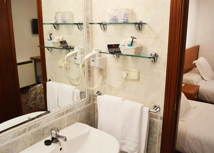 בית הארחה Residencia Fornos סנטיאגו דה קומפוסטלה